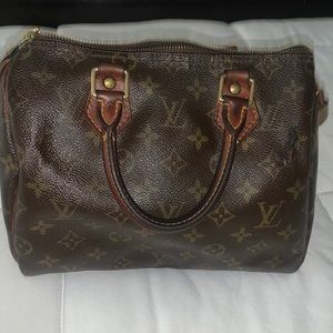 Louis Vuitton bag. Authentic.